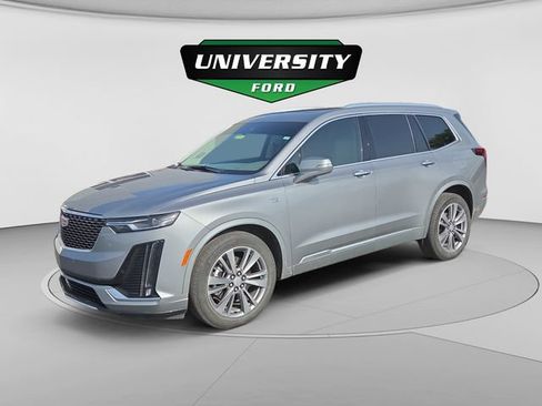 Used 2025 Cadillac XT6 Premium Luxury AWD/4WD image 7