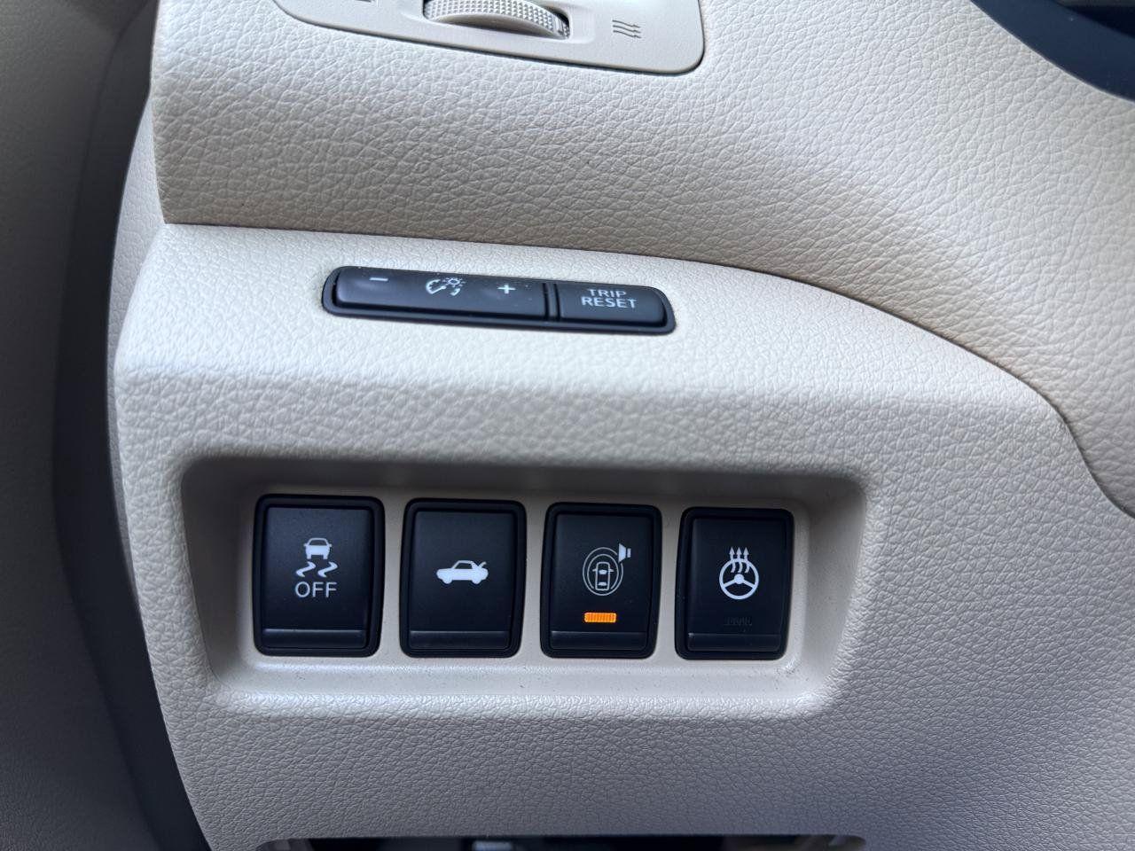 Used 2015 Nissan Altima 2.5 SL w/ Technology Package FWD image 21