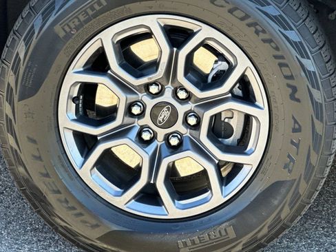 Used 2025 Ford Expedition Max Active AWD/4WD image 40