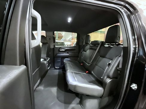 Used 2024 Chevrolet Silverado 1500 LTZ image 19