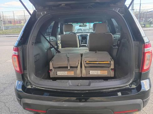 Used 2014 Ford Explorer XLT w/ Equipment Group 202A image 7