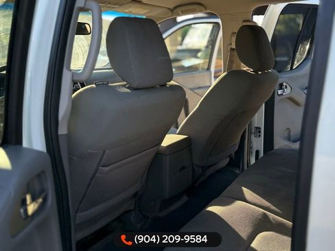 Used 2015 Nissan Frontier SV w/ SV Value Truck Package image 23