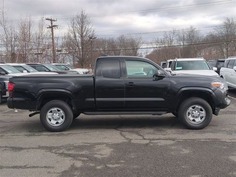 Used 2023 Toyota Tacoma SR image 2