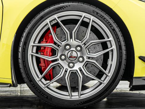 Used 2024 Chevrolet Corvette Z06 w/ Z07 Performance Package RWD image 48