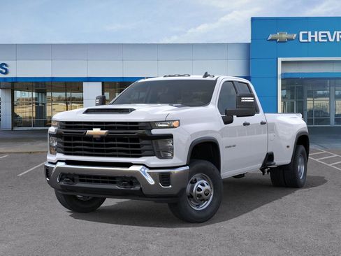 New 2026 Chevrolet Silverado 3500 W/T image 7