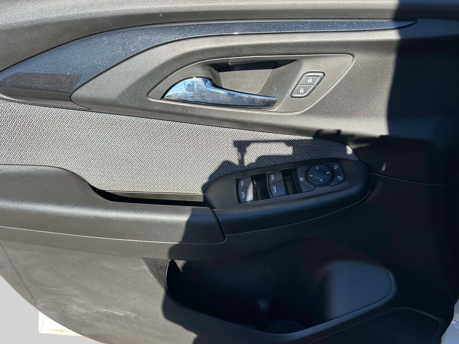 Used 2023 Chevrolet TrailBlazer LT FWD image 15