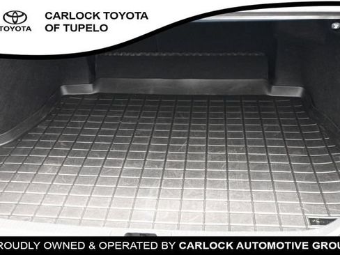 Used 2025 Toyota Camry SE FWD image 25