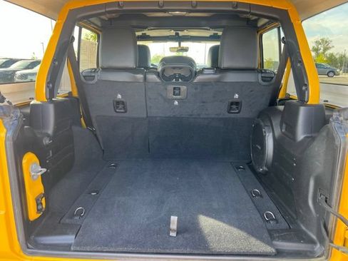 Used 2020 Jeep Wrangler Unlimited Rubicon AWD/4WD image 13