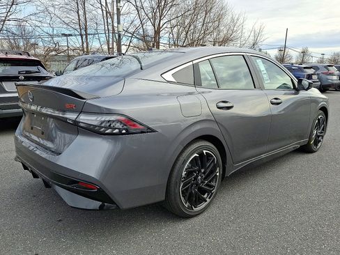 New 2026 Nissan Sentra SR w/ SR Premium Package image 5