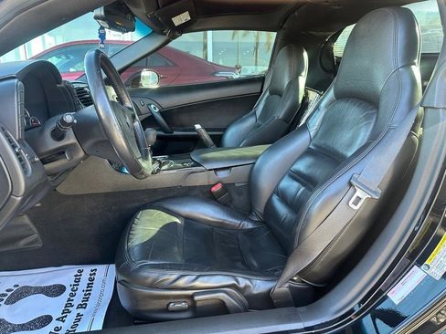 Used 2010 Chevrolet Corvette Coupe w/ 1LT image 11