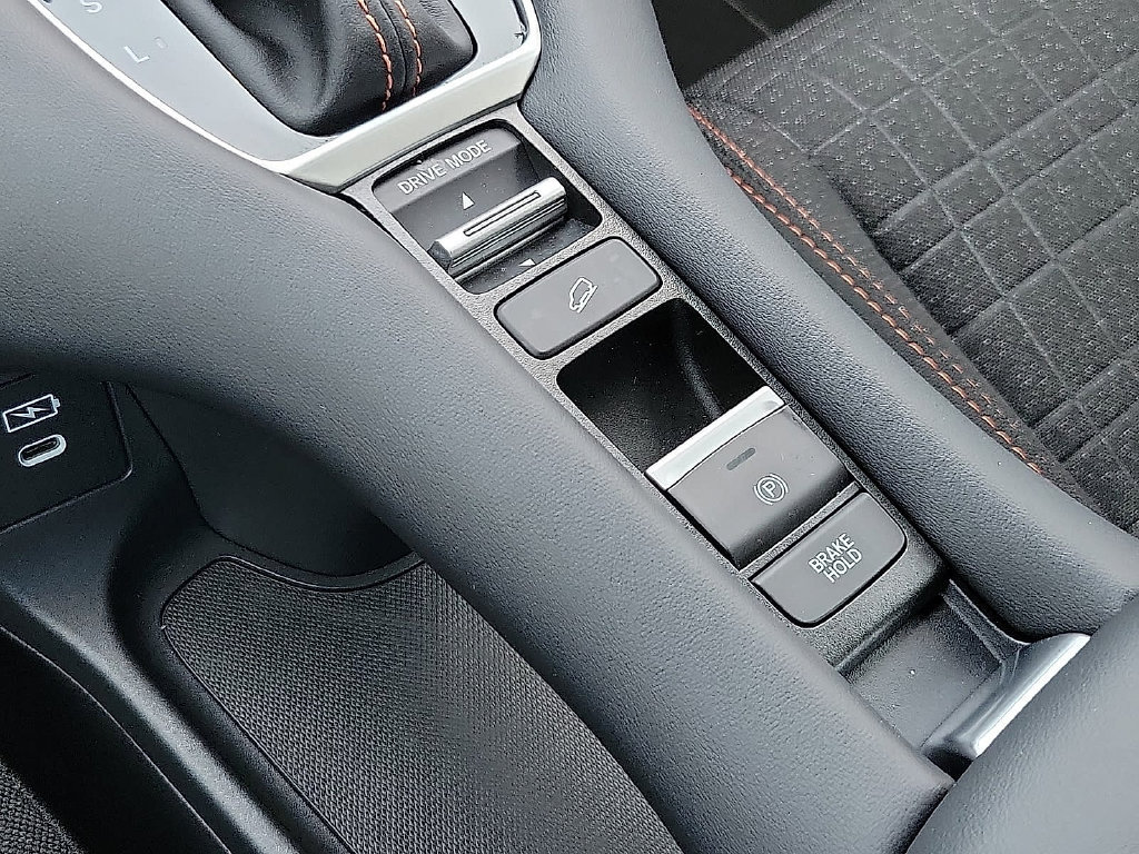 Used 2026 Honda HR-V Sport image 19