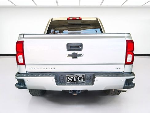 Used 2018 Chevrolet Silverado 1500 LTZ Z71 w/ LTZ Plus Package image 5