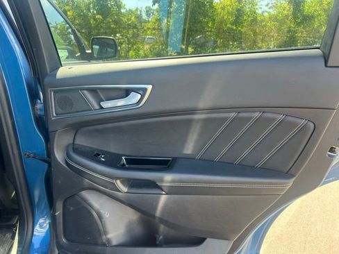 Used 2019 Ford Edge ST w/ Equipment Group 401A AWD/4WD image 13