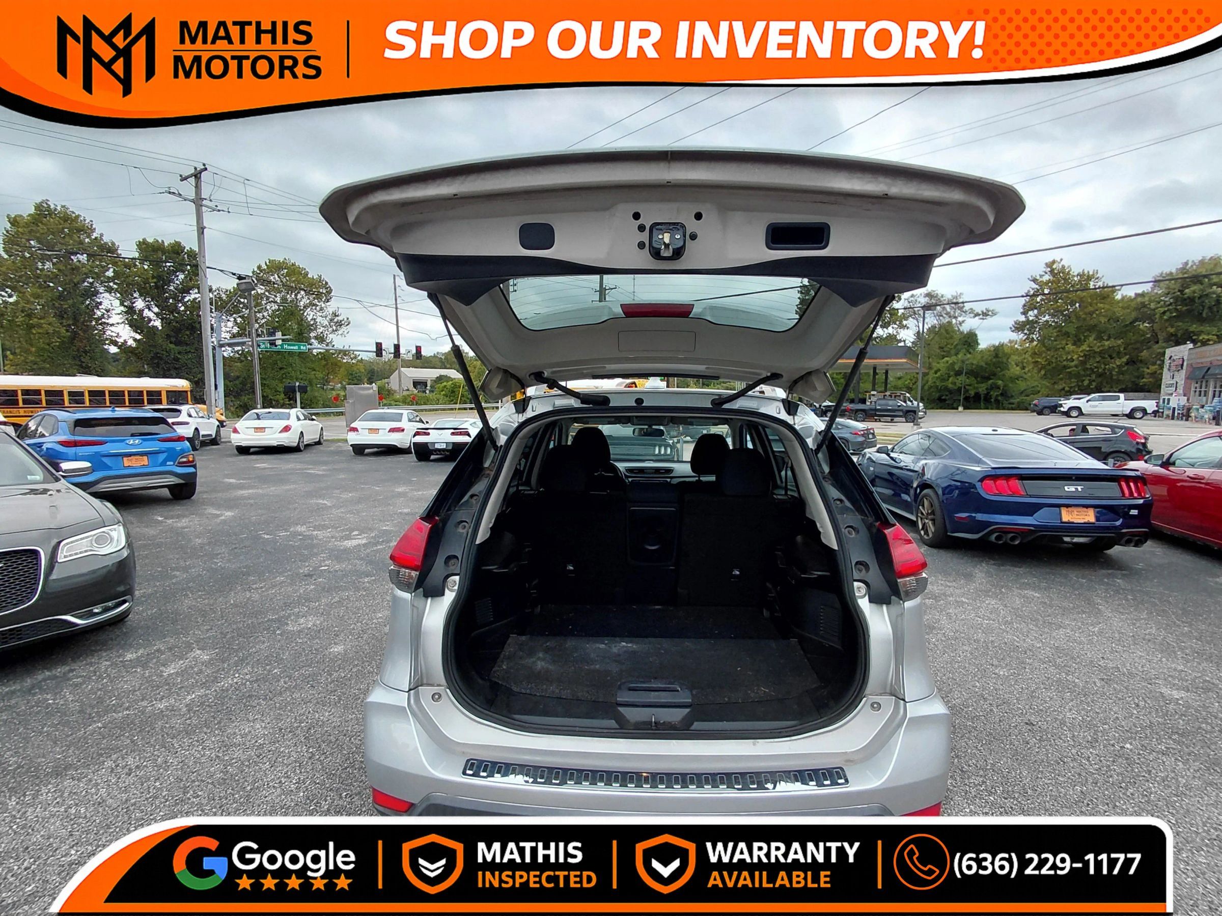 Used 2017 Nissan Rogue SV AWD/4WD image 14