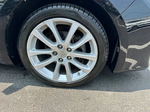 Used 2013 Toyota Avalon XLE Touring FWD image 13
