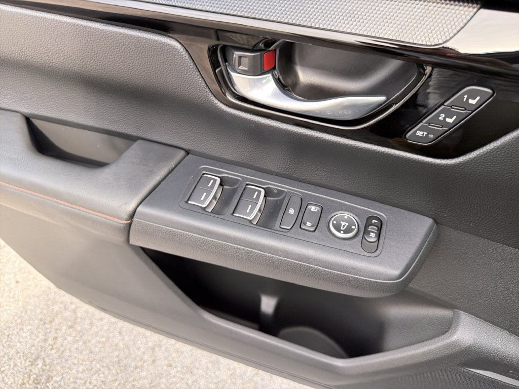 Used 2024 Honda CR-V Sport Touring image 23