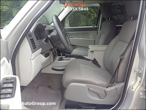 Used 2008 Jeep Liberty Sport image 11