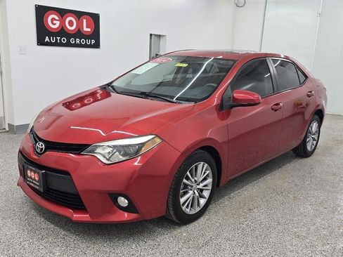 Used 2014 Toyota Corolla LE Premium w/ Driver Convenience Package image 4
