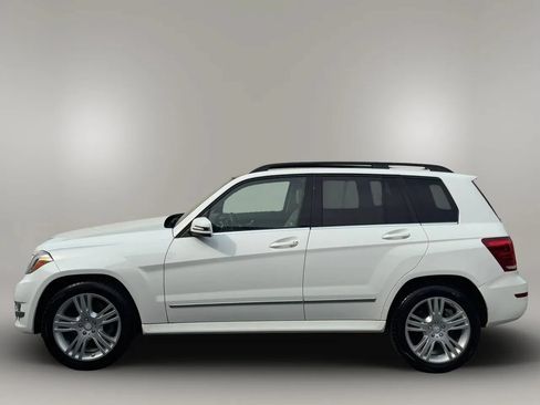 Used 2015 Mercedes-Benz GLK 350 4MATIC image 5