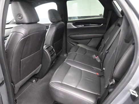 Used 2023 Cadillac XT5 Premium Luxury image 17