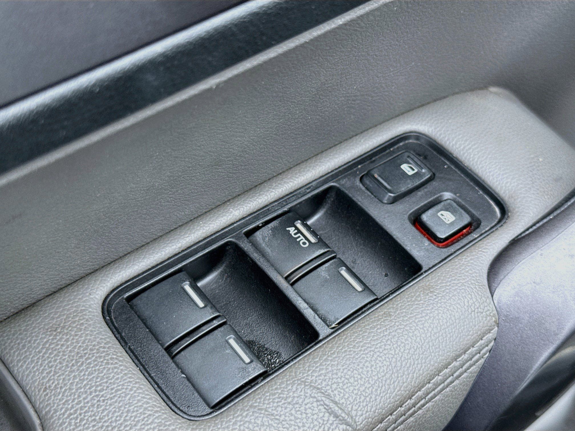 Used 2008 Honda CR-V EX-L image 11