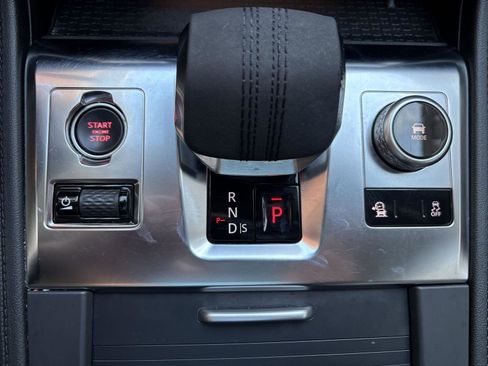 Used 2023 Jaguar F-PACE S image 20