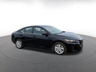 Used 2025 Nissan Sentra S video 2