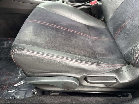 Used 2013 Subaru Impreza WRX STI image 27