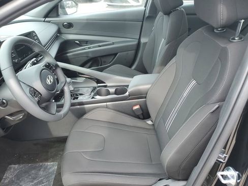 New 2026 Hyundai Elantra SEL Sport Premium FWD image 15