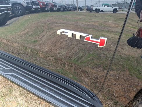 New 2026 GMC Yukon XL AT4 image 10