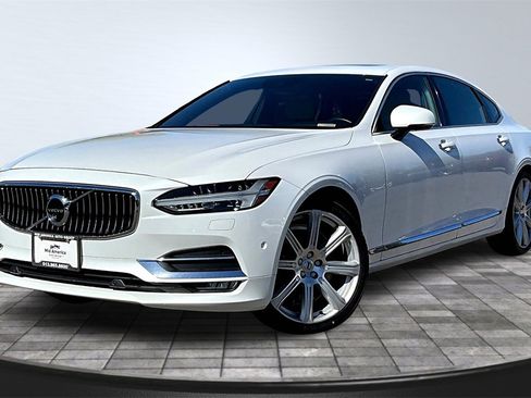 Used 2018 Volvo S90 T6 Inscription w/ Convenience Package image 1