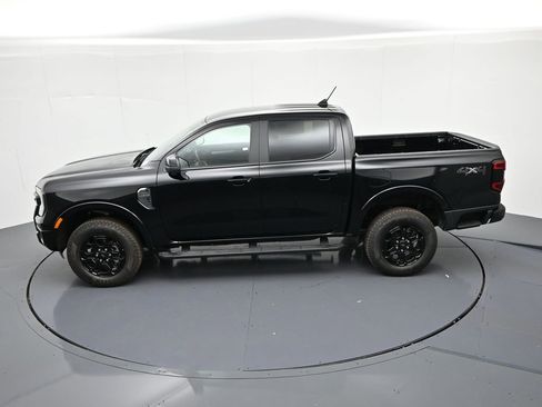 New 2026 Ford Ranger Lariat w/ Black Appearance Package AWD/4WD image 30
