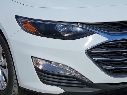 Used 2023 Chevrolet Malibu LT w/ Driver Confidence Package image 8