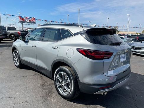 Used 2024 Chevrolet Blazer LT w/ Convenience Package image 3