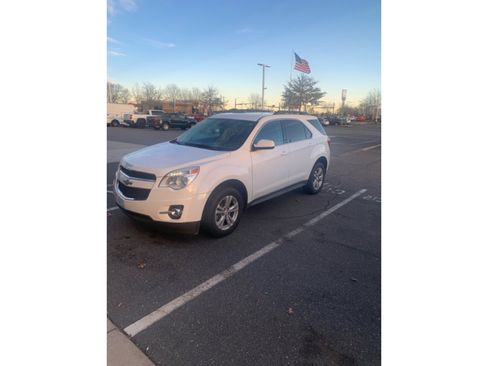 Used 2015 Chevrolet Equinox LT w/ Power Convenience Package image 3