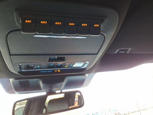 Used 2025 Ford F150 Raptor image 16