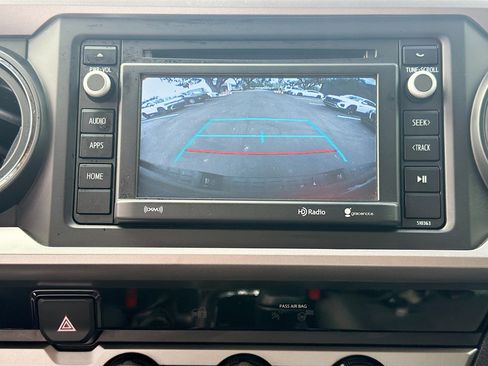 Used 2018 Toyota Tacoma SR5 image 29