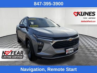 Used 2025 Chevrolet Trax LT