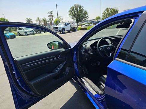 Used 2022 Honda Accord Sport image 19