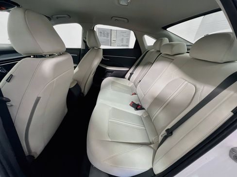 Used 2024 Hyundai Sonata SEL FWD image 28