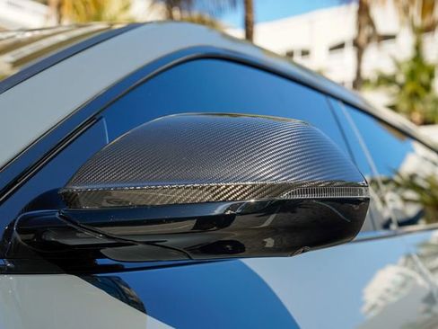 Used 2023 Lamborghini Urus Performante AWD/4WD image 46