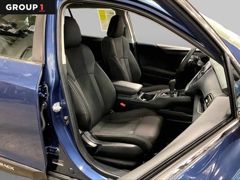 Used 2021 Subaru Outback AWD/4WD image 9