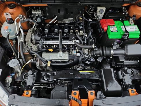 Certified 2020 Nissan Kicks SR w/ SR Premium Package image 27