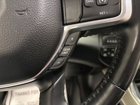 Used 2021 RAM 1500 Laramie image 13