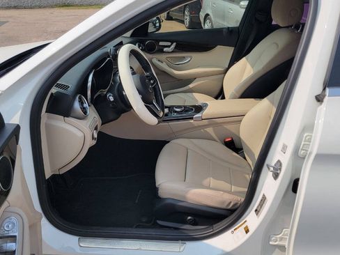 Used 2020 Mercedes-Benz C 300 Sedan image 18