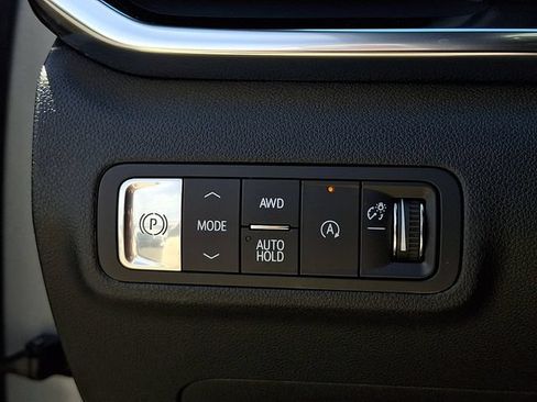 Used 2025 GMC Terrain Elevation AWD/4WD image 24