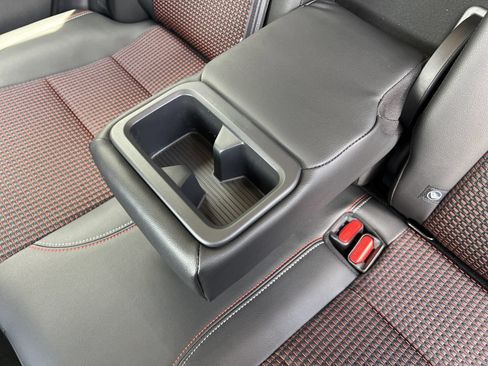New 2026 Nissan Kicks SR w/ SR Premium Package FWD image 21