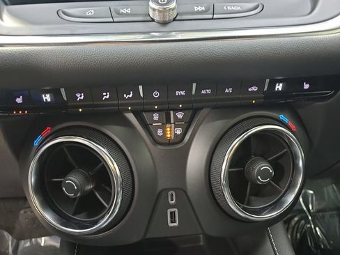 New 2026 Chevrolet Blazer LT image 22