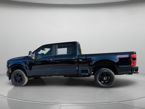 Certified 2024 Ford F250 XL w/ STX Appearance Package AWD/4WD image 15