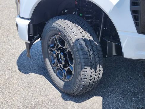New 2026 Ford F250 XL w/ STX Appearance Package AWD/4WD image 31